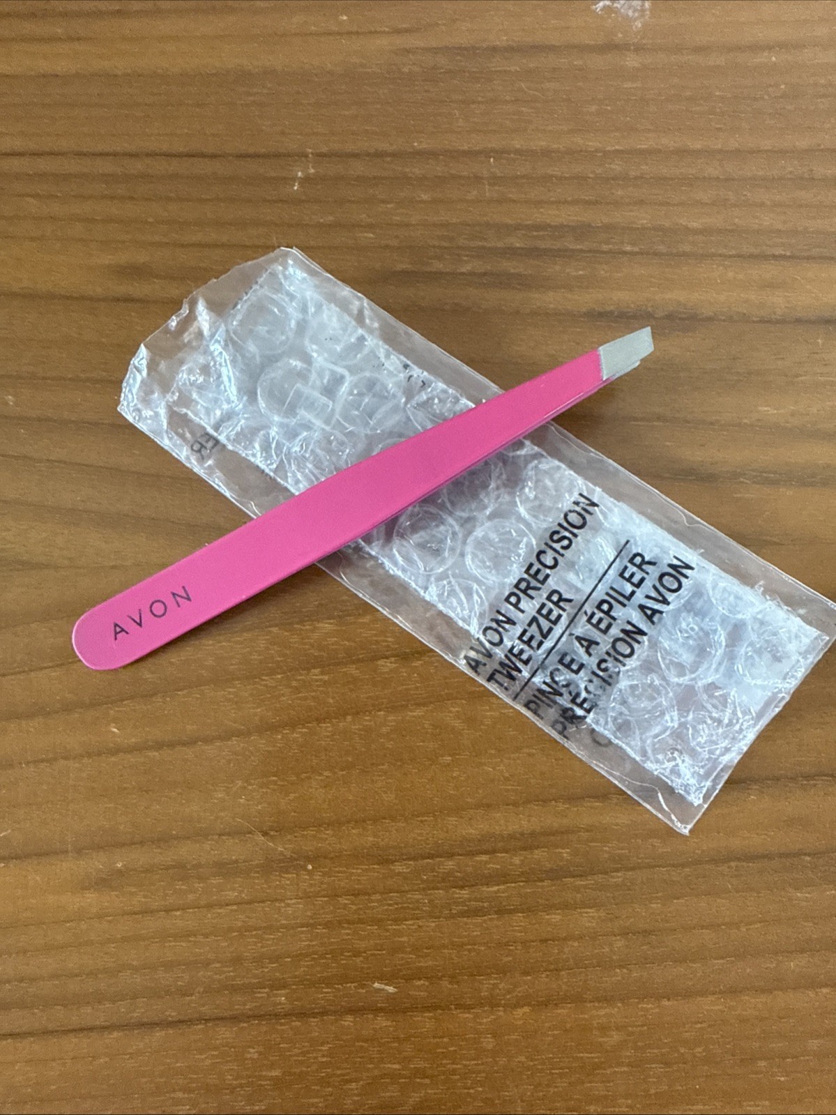 Avon Precision Pink Tweezer (1) Brand New Old Stock