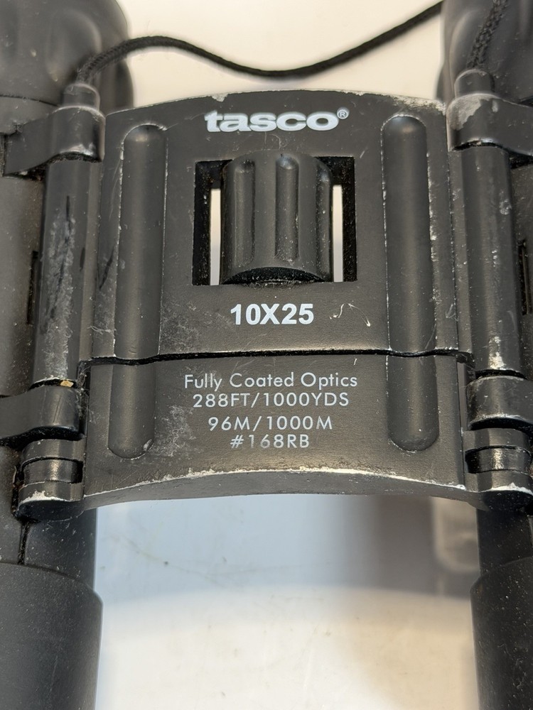 Tasco 10x25 Compact Folding Binoculars Fully Coated Optics Black