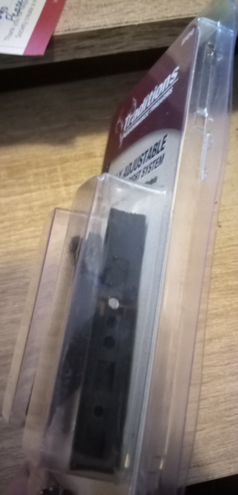 Traditions Performance Firearms Fully Adjustable Fiber-Optic Sight System