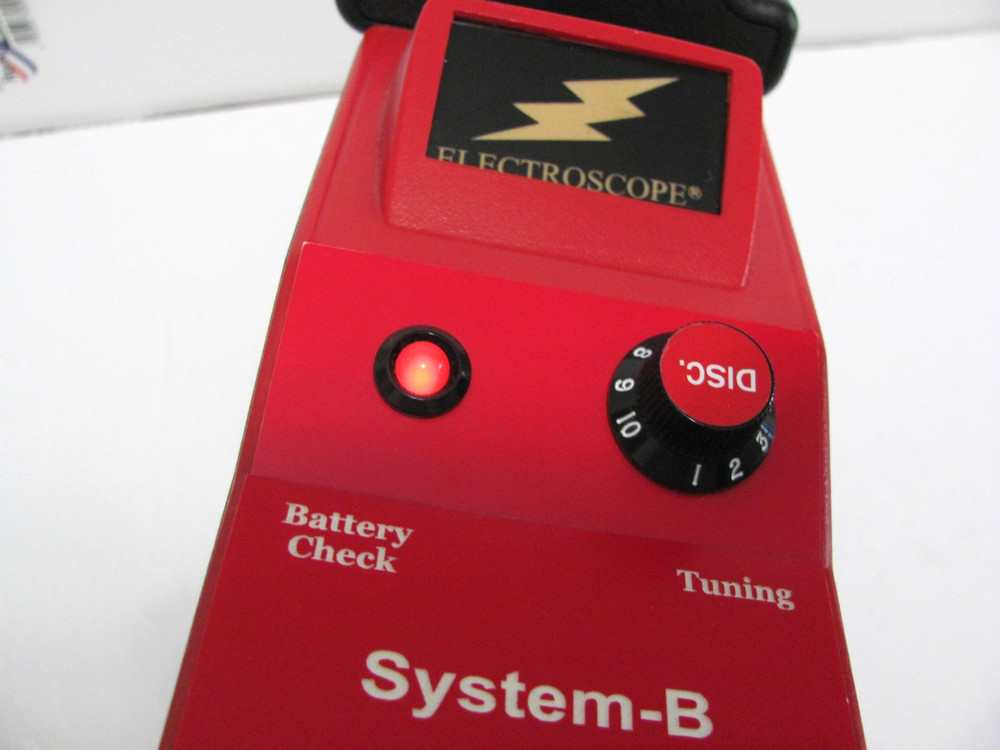 ELECTROSCOPE SYSTEM B LONG RANGE GOLD & SILVER METAL DETECTOR As Is