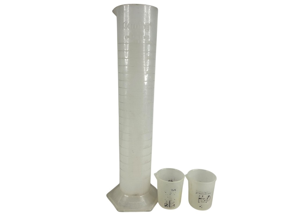 Corning LAB CYLINDER 2000ml & two 50ml