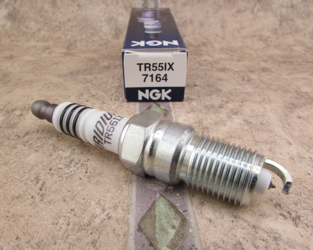 1 PACK  NGK Iridium IX  (7164) TR55IX Spark Plug