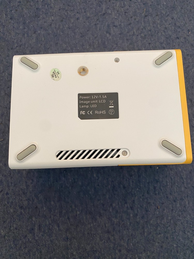 Mini Projector Rohs High Resolution LED projector W/Remote bundle Instructions