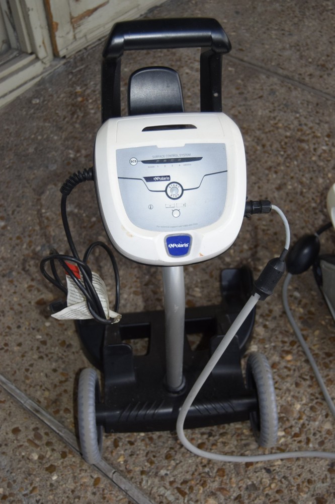 Polaris P825 Pool Cleaner, Control Box, Floating Cable And Caddy - **READ**