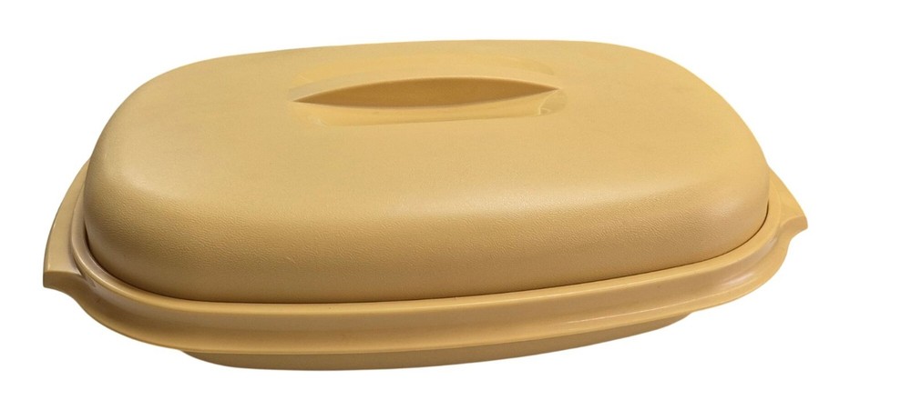 Tupperware Oval Microwave Steamer Cooker Yellow With Lid & Insert 1275-1