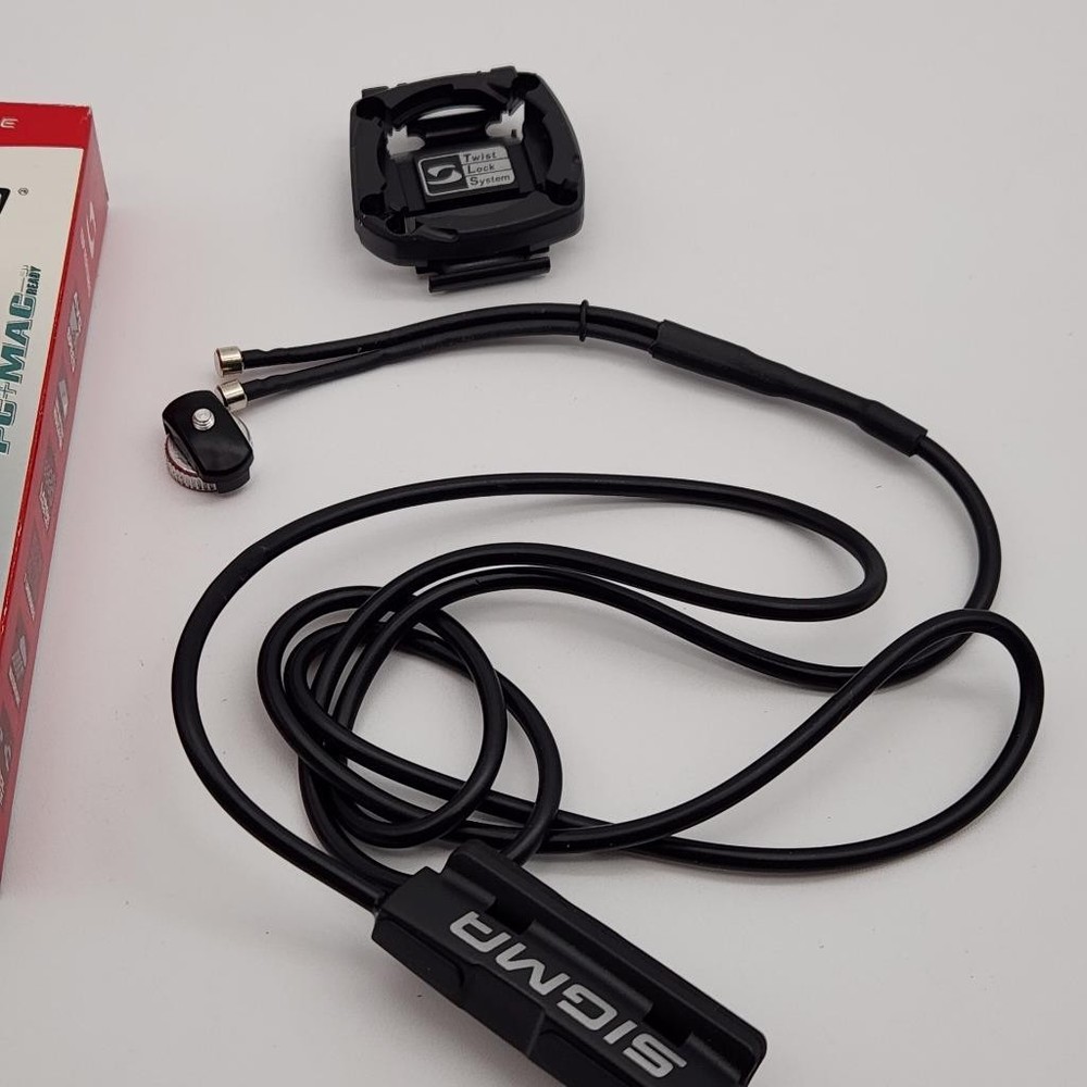 Sigma BC 8.12 Wired Bicycle Computer w/ Speedometer 8-Functions - OPENED