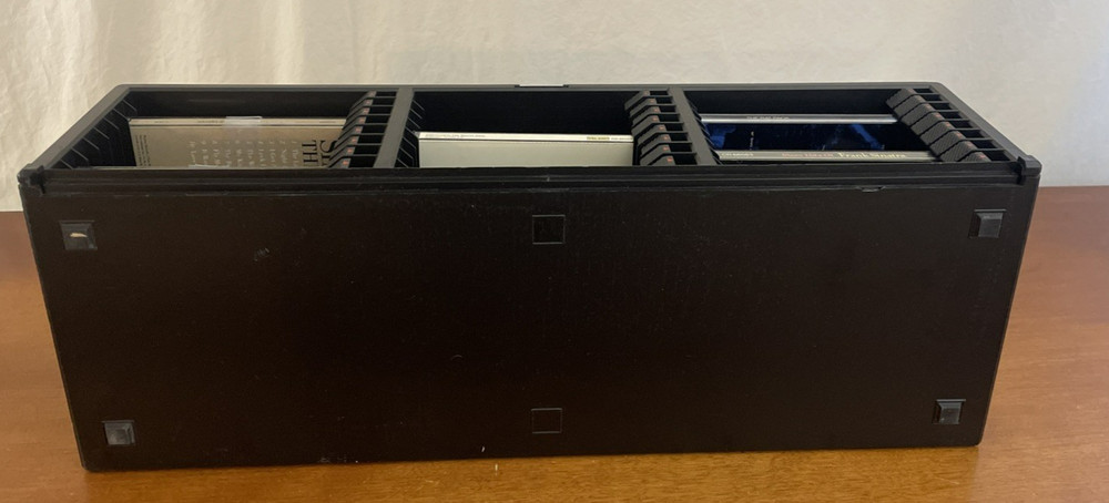 VTG Laserline 24 CD Storage Case Compact Disc Lock And Eject No Door