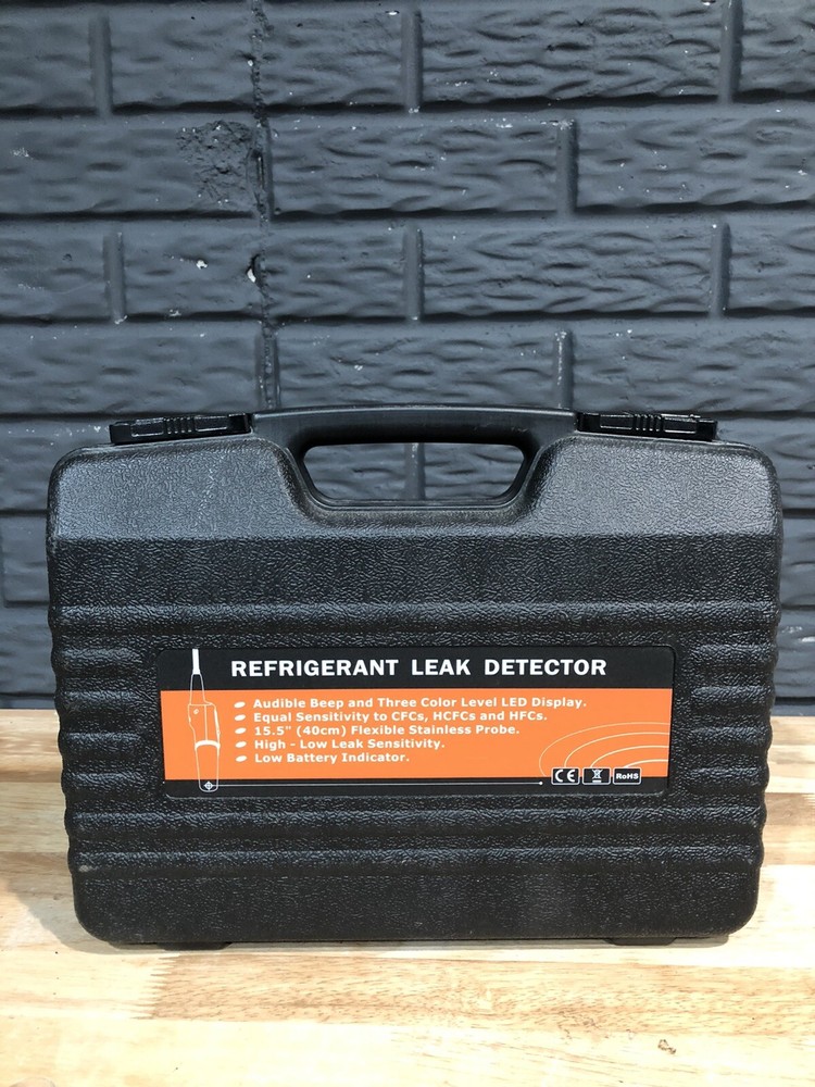 GEM TECH GTLD REFRIGERANT LEAK DETECTOR WITH A CASE