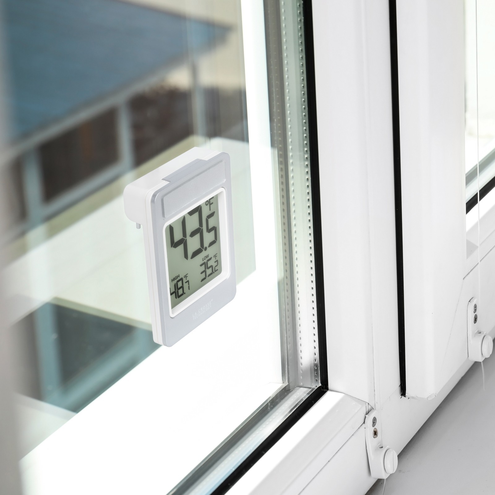 314-519 La Crosse Technology Digital Window Thermometer with Daily Records