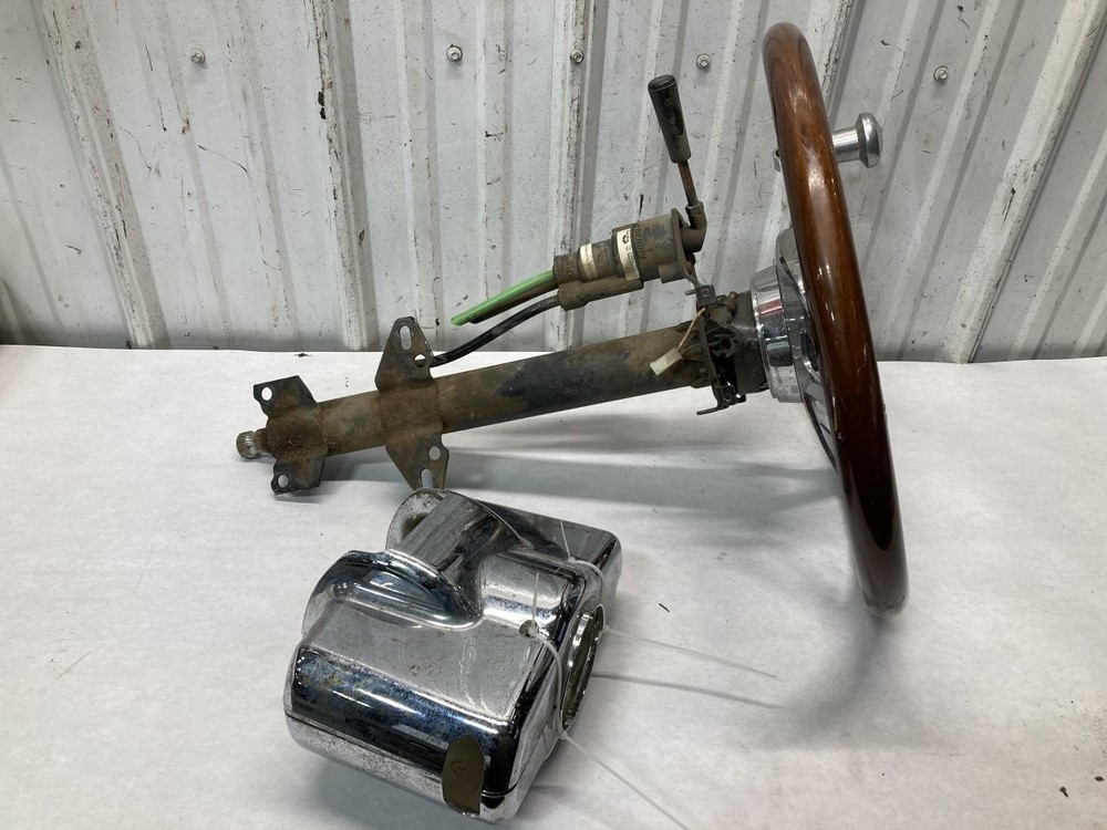 Peterbilt 379 Left/Driver Steering Column - Used
