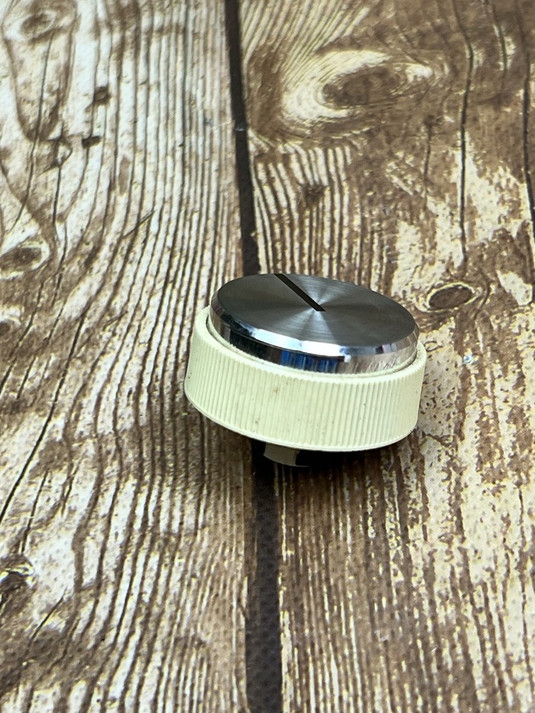 Zenith Stereophonic Record Player Portable Knob Part