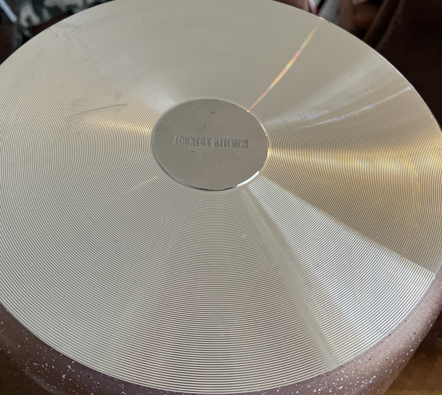 Country kitchen 5 Qt. Dutch Oven