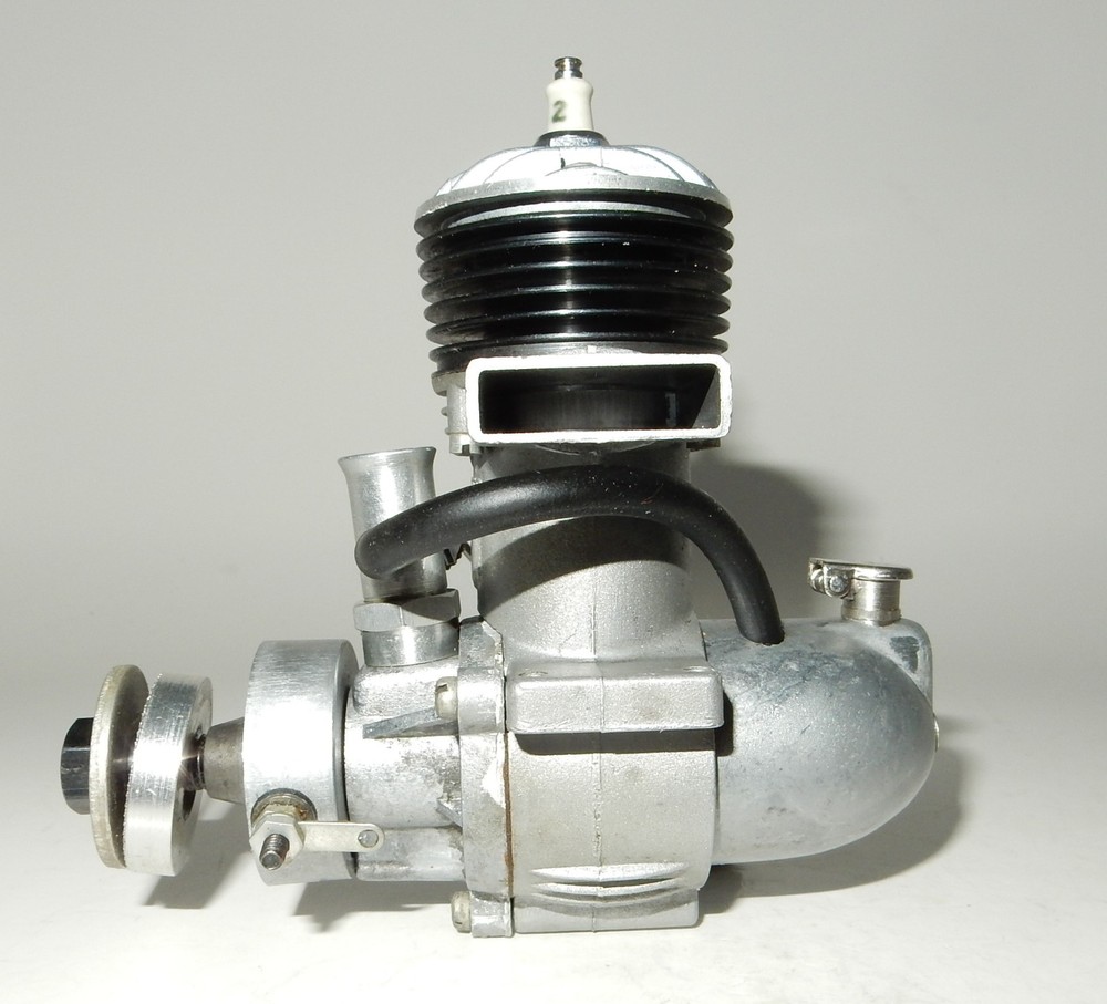 Excellent - FORSTER 29R SPARK IGNITION MODEL AIRPLANE ENGINE NIB