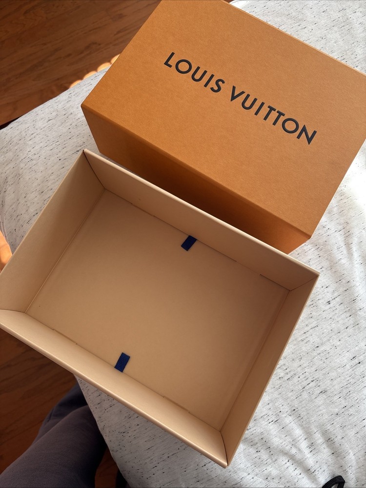 Louis Vuitton Empty Box Slide