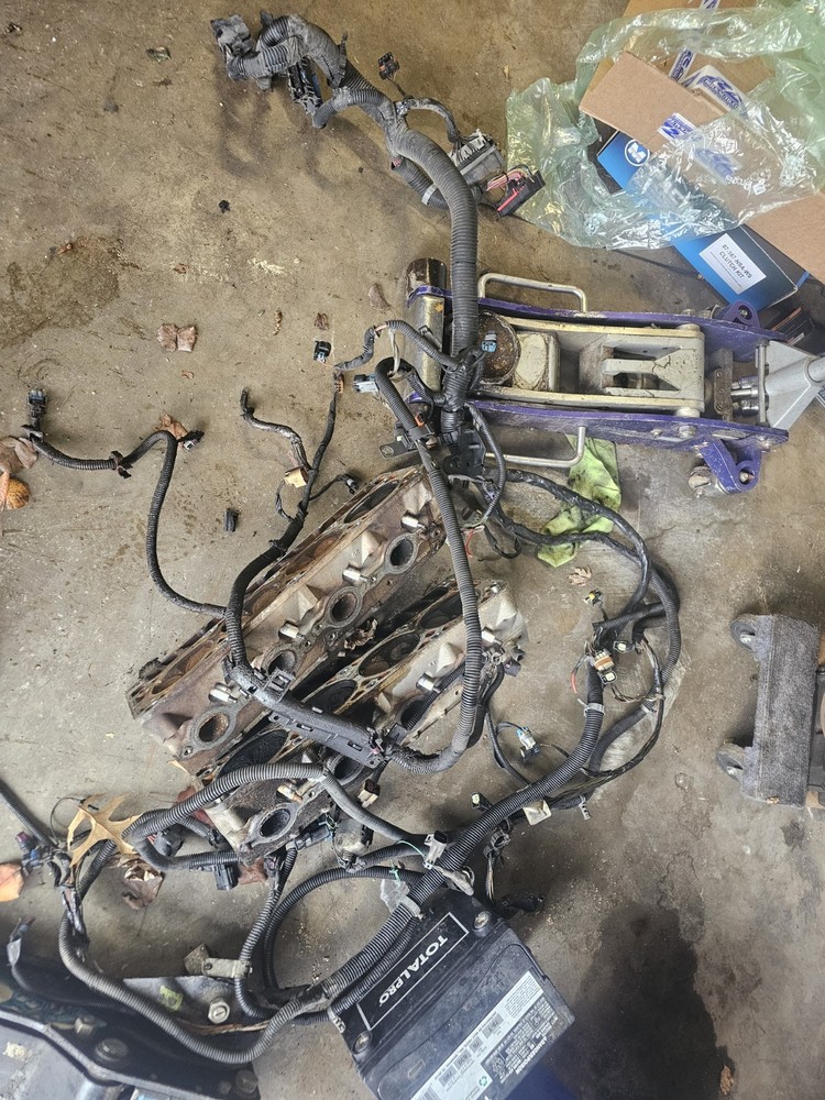 2007 CHEVROLET TAHOE Engine Wire Harness