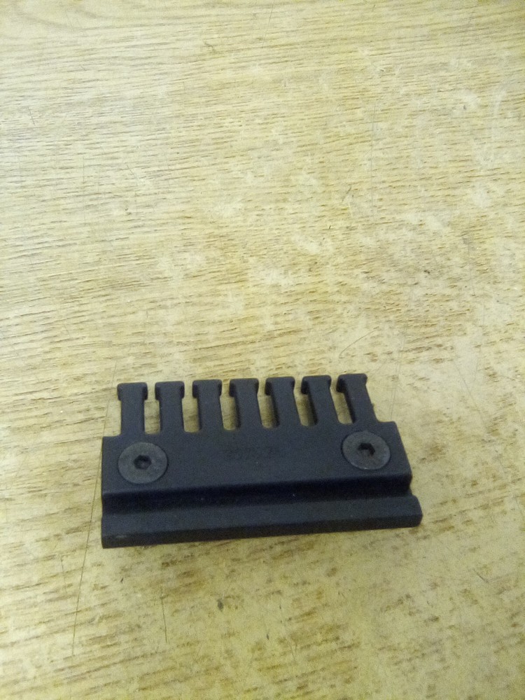 Igus 3075ZB Chain Tie Wrap Plate