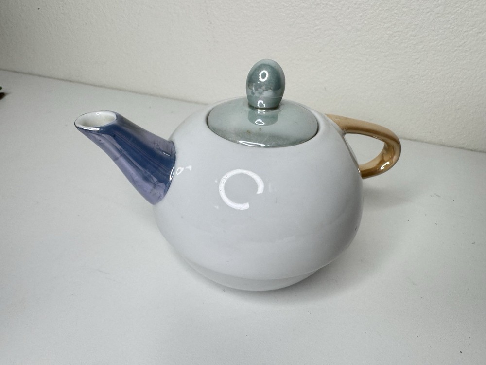 🫖 Ceramic Tea Set – Teapot & Cup Set | Made in China | Pre-Owned