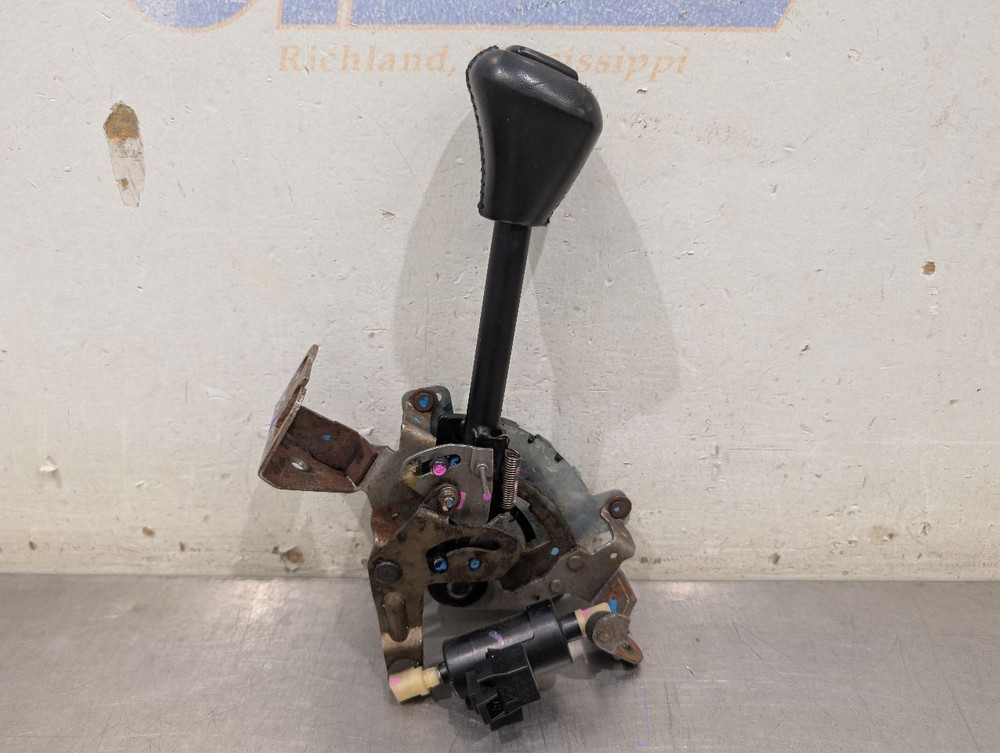 96 CHEVY CORVETTE C4 AUTOMATIC TRANSMISSION SHIFTER