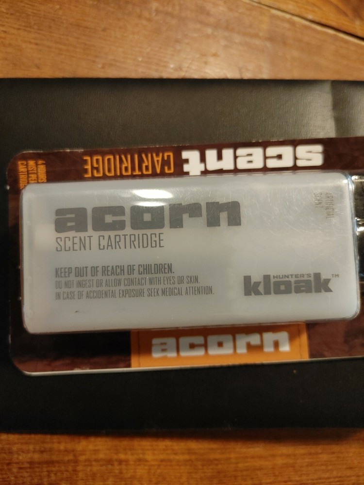 HUNTER’S KLOAK® ACORN ATTRACTANT SCENT