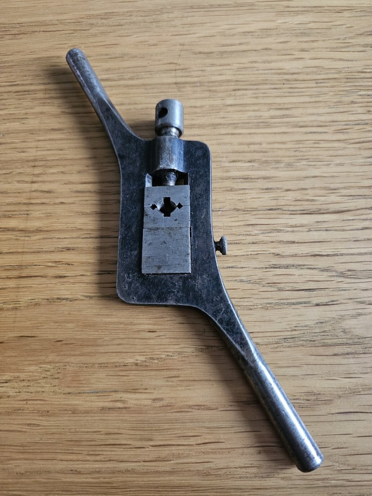 Vintage Screw Threading Plate