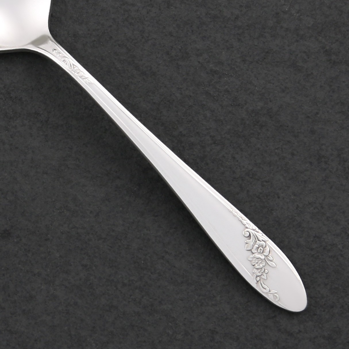 Oneida Community QUEEN BESS II Tudor Silver Plate 1946 Flatware CHOICE