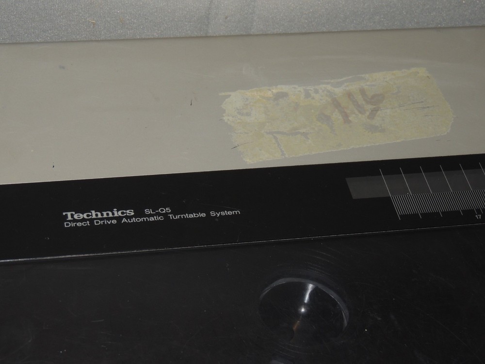 Technics Direct Drive Automatic Turntable System SL-Q