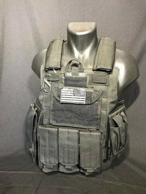 Tactical Vest Plate carrier- Black w/ 2 Curved 8x10 Plates & Pouches Included