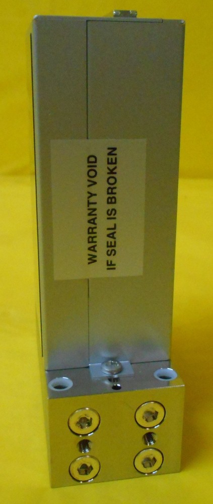 Aera TC FC-D985CT-BF Mass Flow Controller MFC Multi-2 Multi 100.%CH2F2 Used