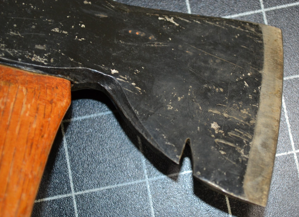 PEXTO - HALF HATCHET - NICE LOGO ON HANDLE - ALL ORIGINAL
