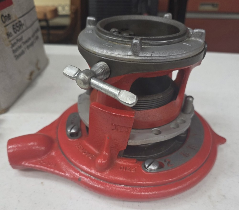 RIDGID 65R Pipe Threader