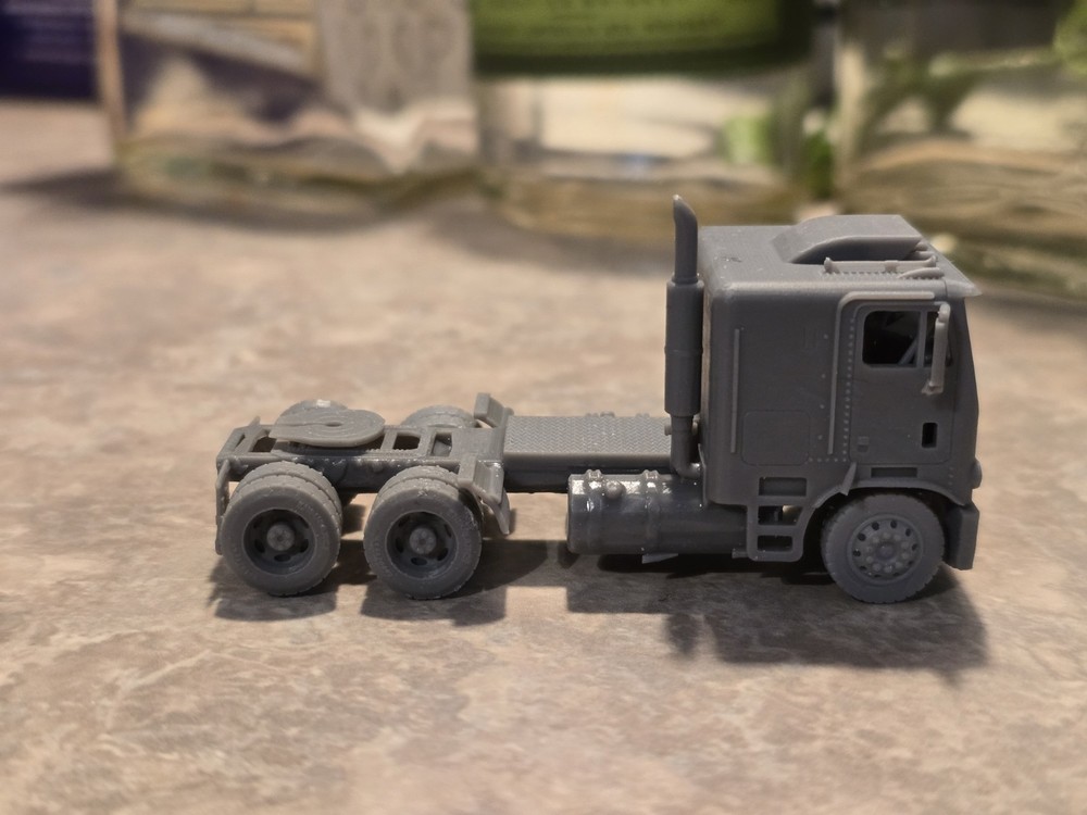 Ho Scale Freightliner Fla Sleeper Undecorated Kit 3d Printed