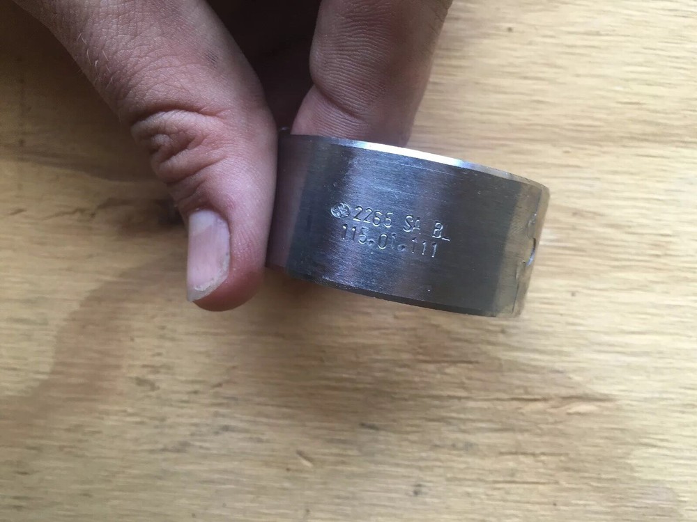 TX10063 - CAM SHAFT BUSHING FOR LONG TRACTOR