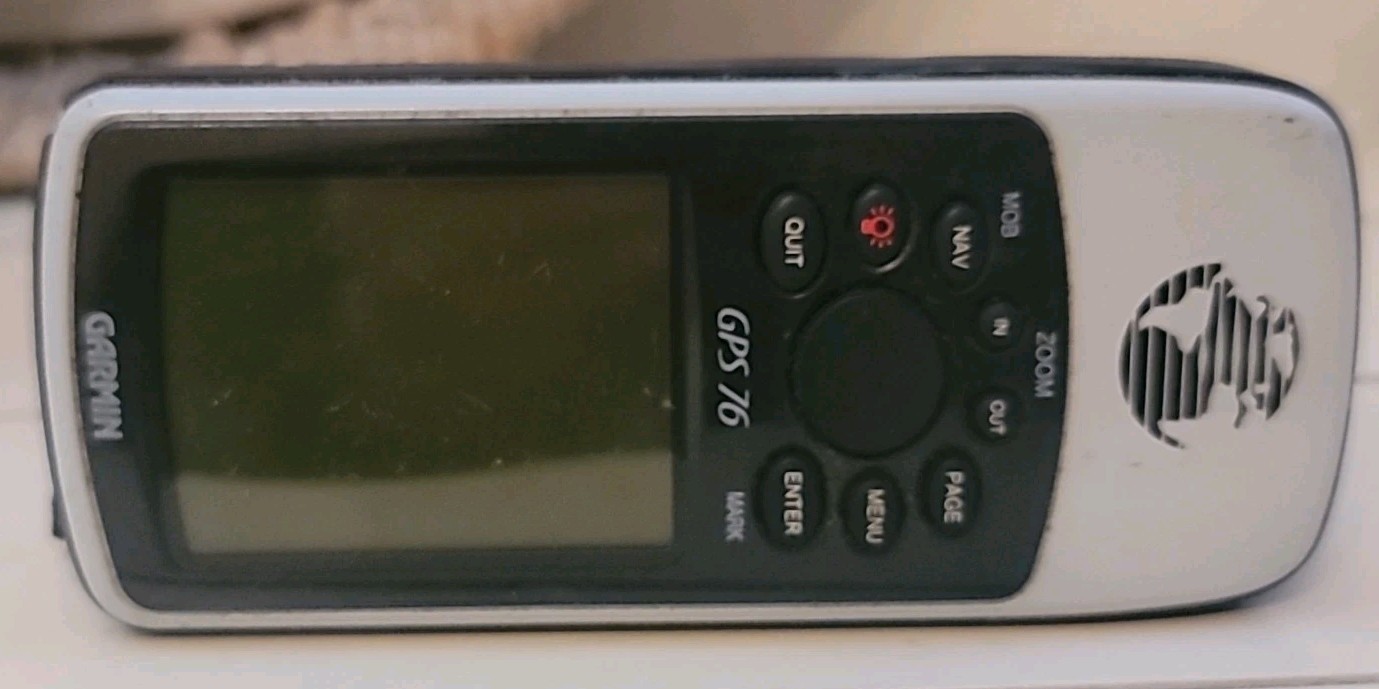 Garmin GPSMAP 76 Handheld GPS For Parts Or Repair.