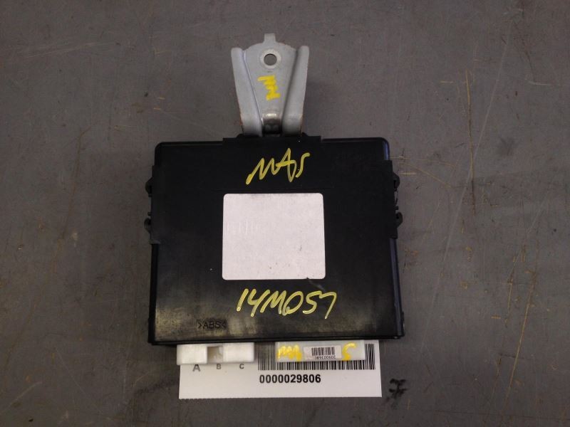 Back Door Multiplex Network Control Module Fits 2004-2010 Toyota Sienna 82333