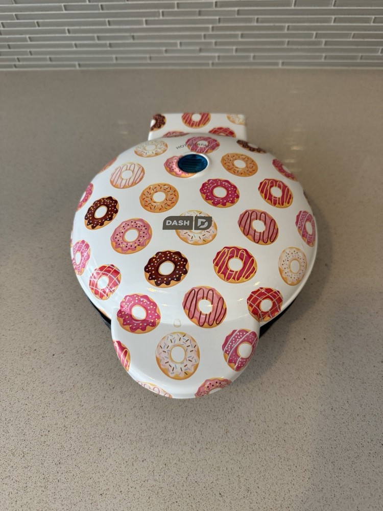 Dash Express Mini Donut Maker - Rainbow Design