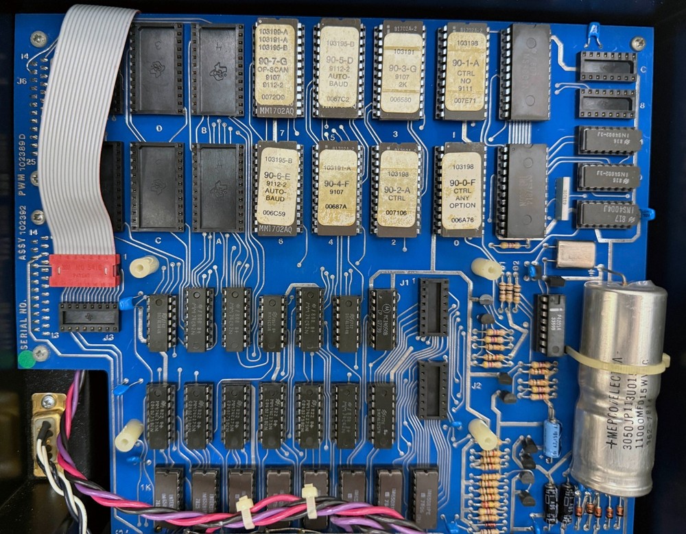 Pro-Log M900 EPROM programmer w/ PM9064C module, 4004 processor based unit