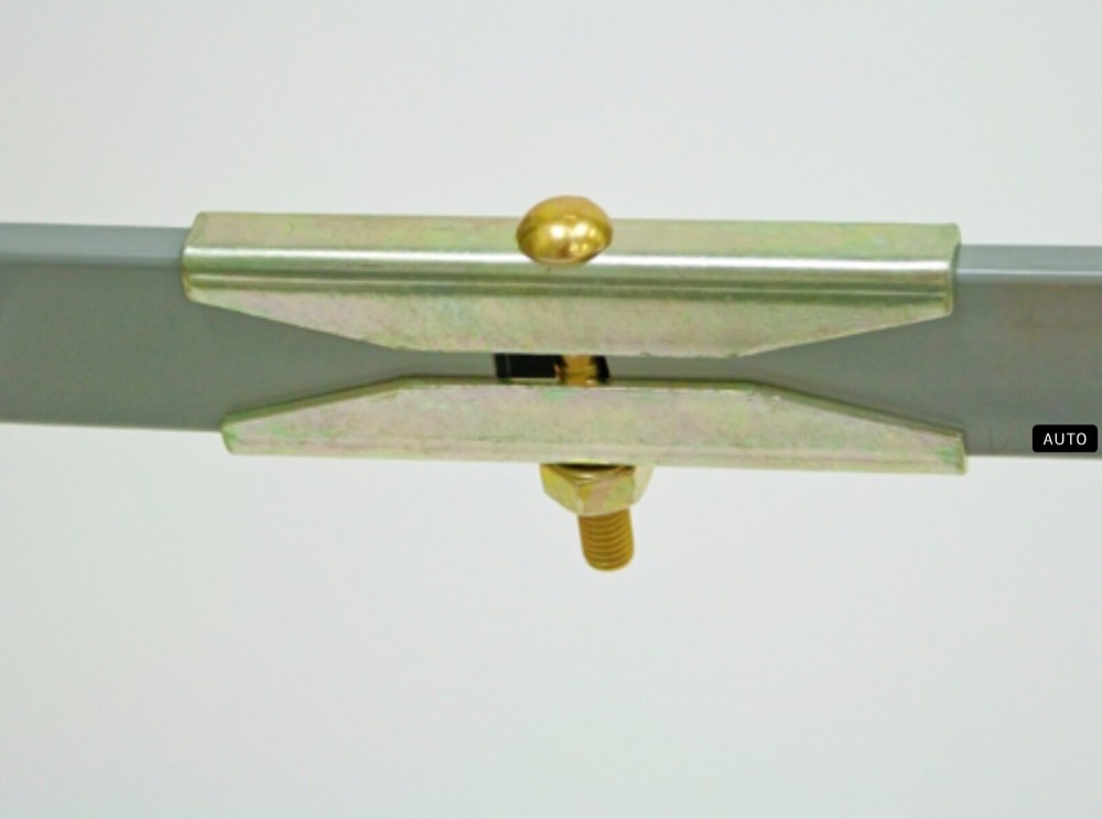 Newton 0020120010 Compression Clamp Splice Junction for 1.5” Cable Rack Sidebar