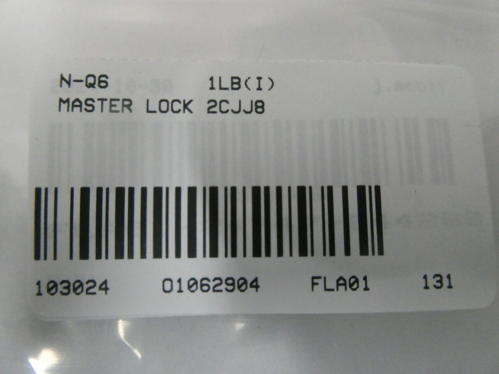 Master Lock 2CJJ8 Gate Valve Lockout