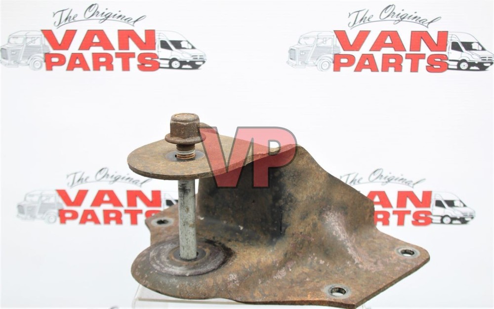 Transit Mk8 Chassis Passenger Rear Leaf Spring Front Bracket Mount BK315785AA