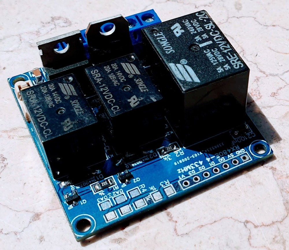 Manual Remote Control 12VDC 5A Single Axis Solar Panel Sun Tracking Controller