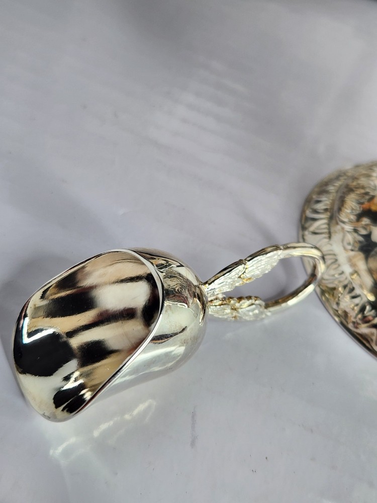 Vtg New Silver Plated Sugar Scuttle Rose Pattern Embossed With Scooper Elegance