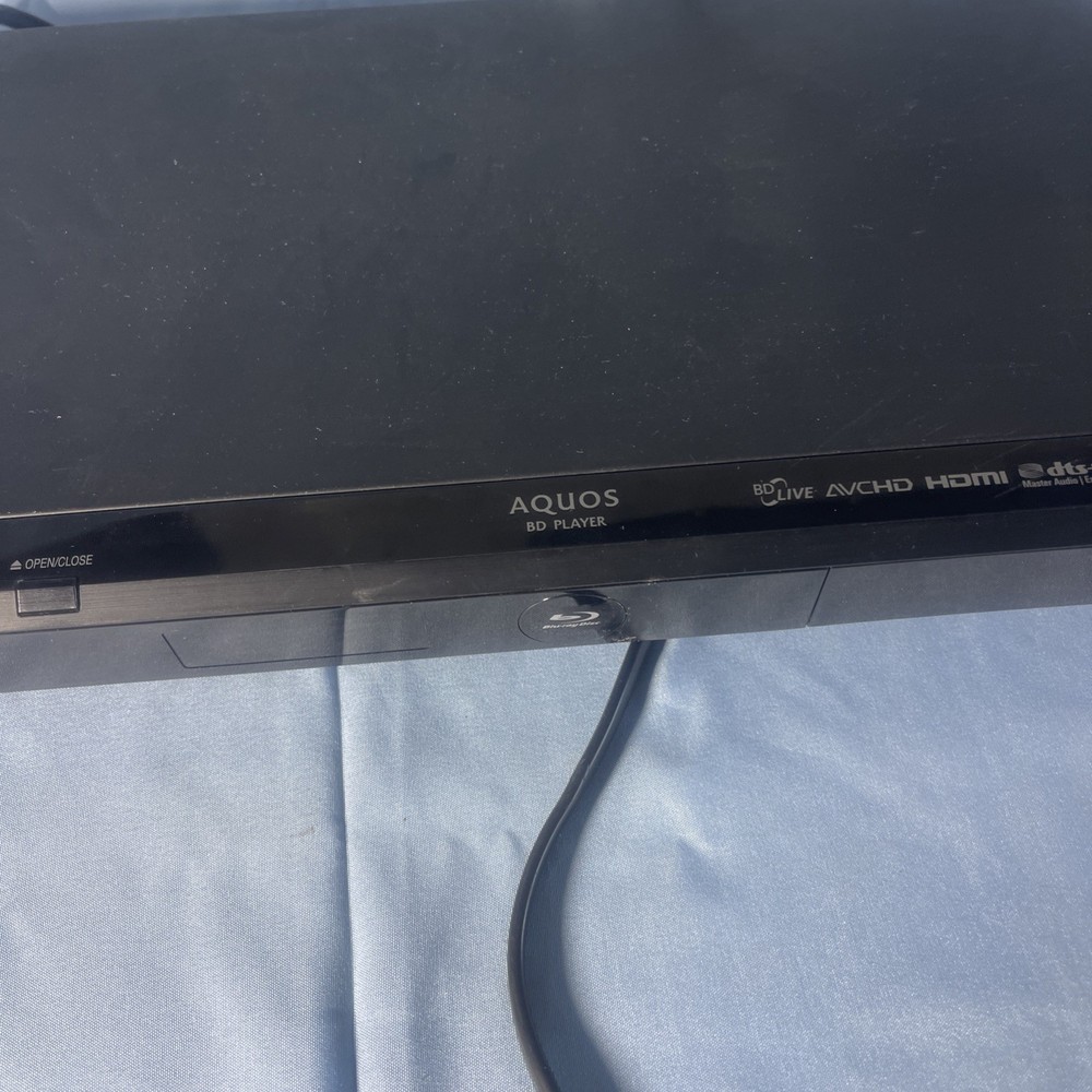 Sharp Aquos BD Blu-Ray Disc Player BD-HP75