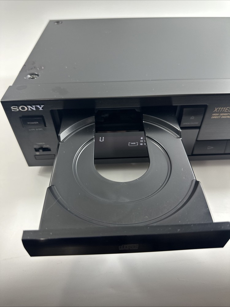 Sony CDP X111ES High Density Digital Sync CD player , Works!