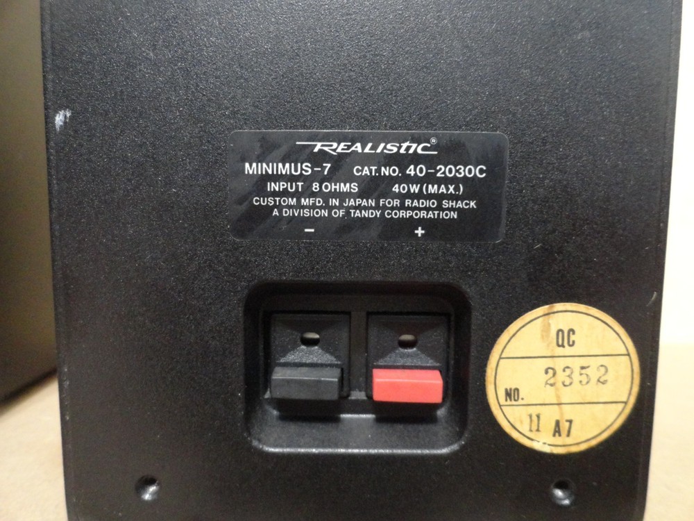 REALISTIC MINIMUS 7 SPEAKERS