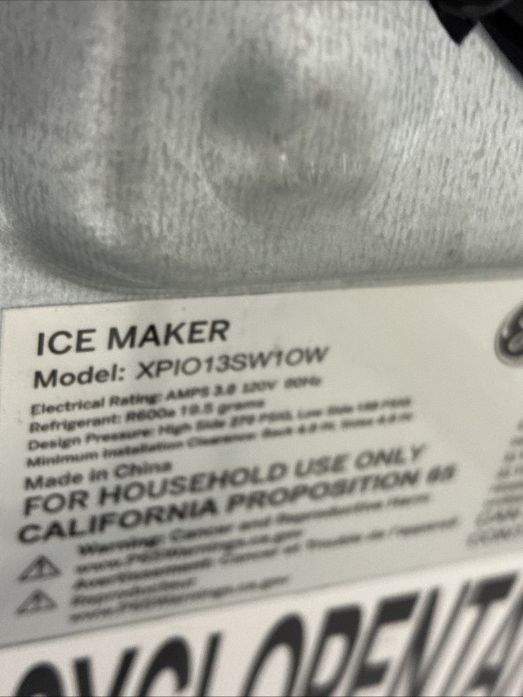 GE Profile Ice Maker Model: XPIO13SW1OW *** See Description **