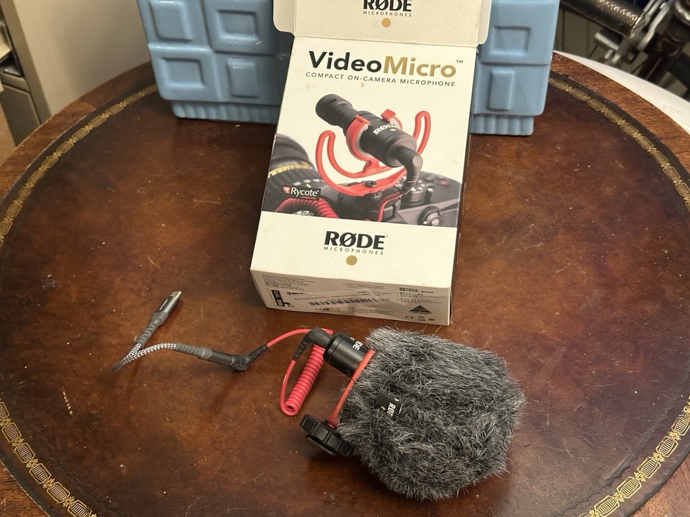Rode Video Micro Ultracompact Camera-Mount Microphone With TRS Cable