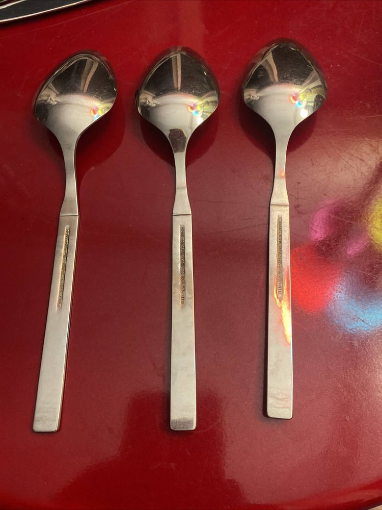 Oneida Distinction Deluxe HH Capri Flatware 3 Serving Spoons Vintage