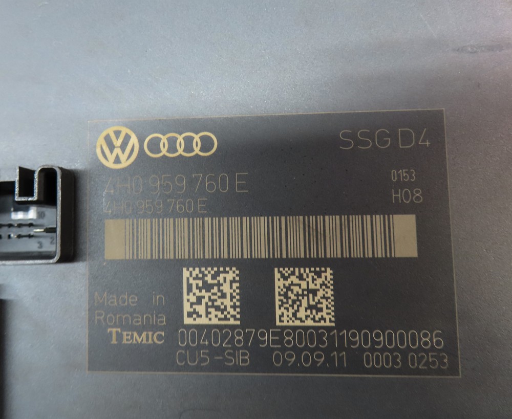 2012 AUDI A8 (D4 4H) FRONT RIGHT PASSENGER SEAT CONTROL MODULE