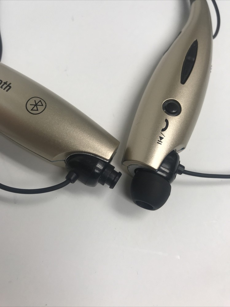 Bluetooth Headset with charger 931