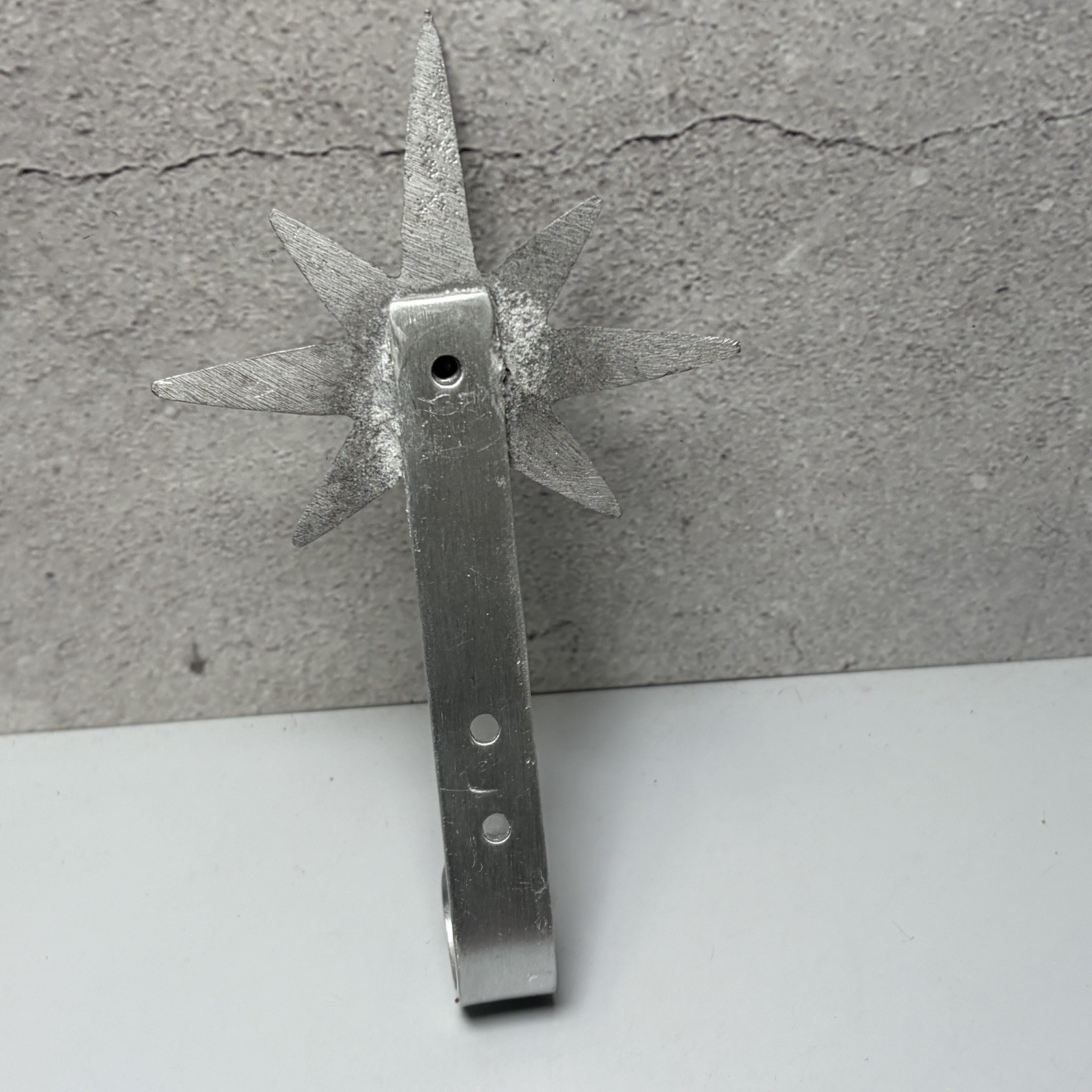 MCM Atomic Star Burst Metal Silver Robe Towel Hook Holder Wall Mount Bathroom 5"